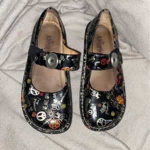 Alegria Shoes women size 36
